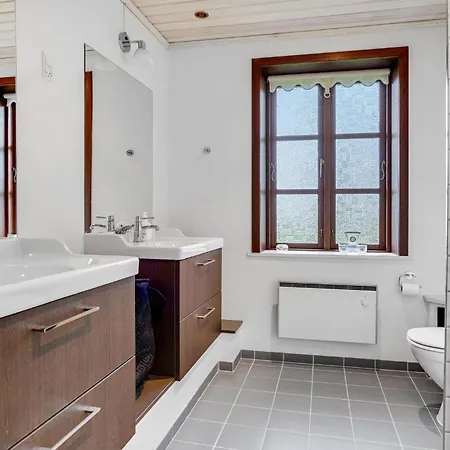 בית נופש Awesome In With Kitchen